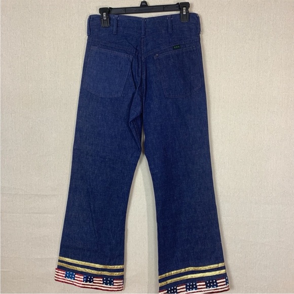 ❤️VINTAGE❤️ ELY jeans with gold accents and sequin American flags around bottom - Picture 4 of 11